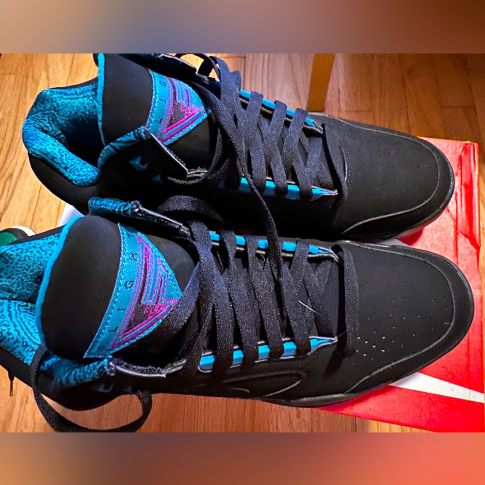 Air Flight Life Mid II